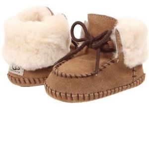 NIB Ugg Infant sparrow Boots moccasins Chestnut